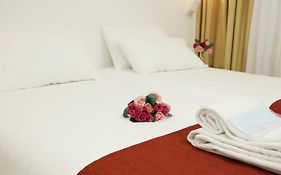 Hostal Royal Cruz  3*