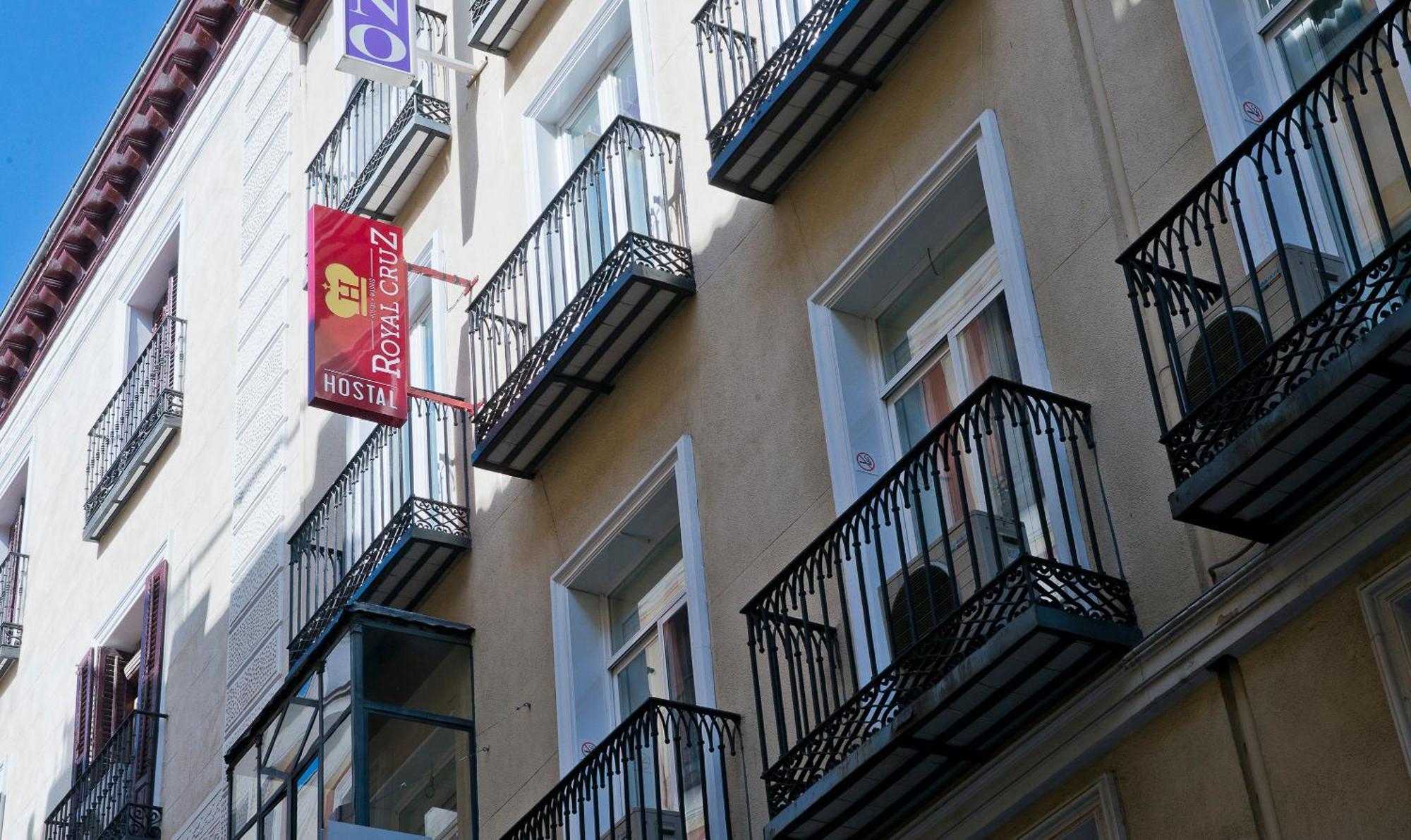 Hostal Royal Cruz Madrid Exterior foto